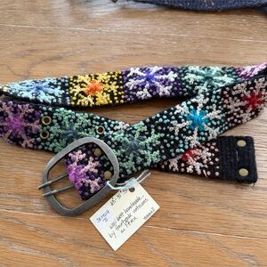NWT Jenny Krauss Hand made 100% wool belt Peru, black colorful snowflakes-S